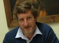 Tensiones entre el contexto digital y la escuela: Tiempo de reconocer y ocuparse